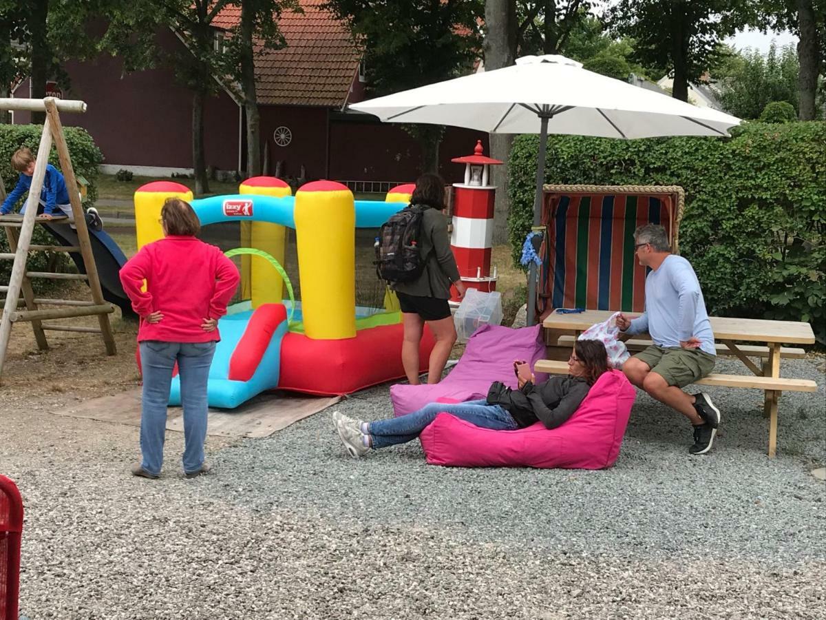 Ferienwohnung In Burg Fehmarn Esterno foto